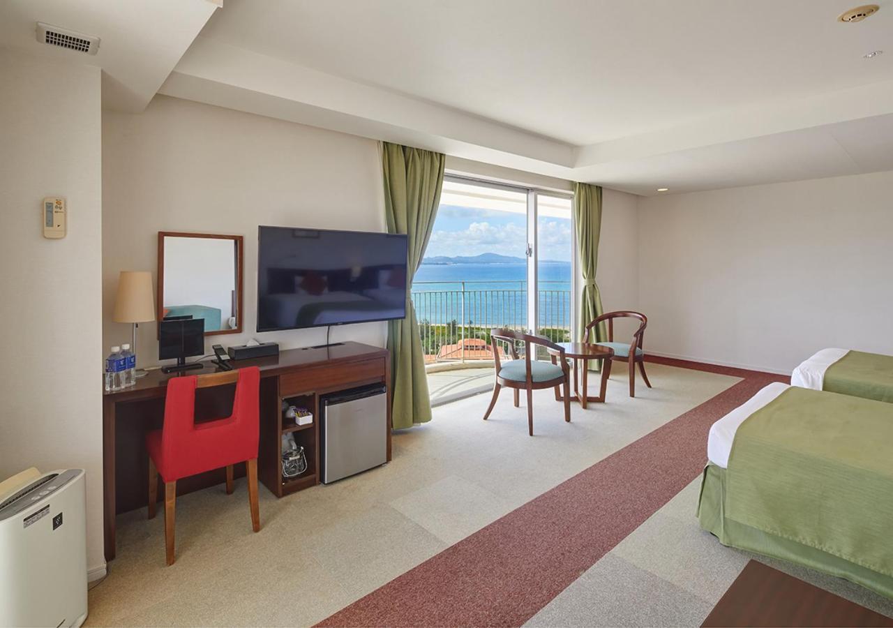 Hotel Yugaf Inn Okinawa Nago Exterior foto